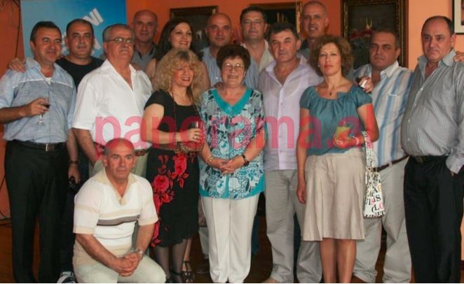 familja flutura1