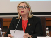 Holta Zaçaj: Vendimet e Gjykatës Kushtetuese s’janë këshilluese dhe as opsionale për t’u zbatuar! Ekzekutimi i tyre, një detyrim për të gjitha pushtetet