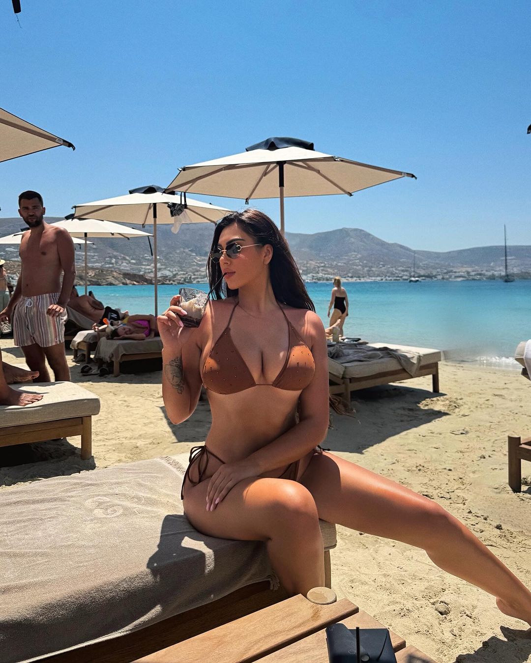 alesia bami1