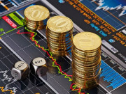 Këmbimi valutor 19 janar/ Me sa blihen e shiten dollari dhe euro, çfarë ndodh me monedhat e tjera