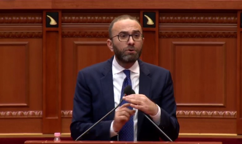 bardhi kuvend