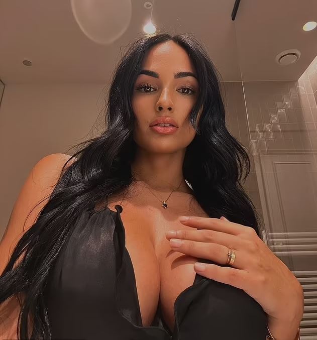 claudia bavel