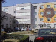 Vdekja e 3-vjeçarit në Shkodër! E motra e shtruar në QSUT në gjendje kritike për jetën, dyshohet se fëmijët u helmuan me ilaç kundër minjve! Prindërit kishin spërkatur magazinën dhe…