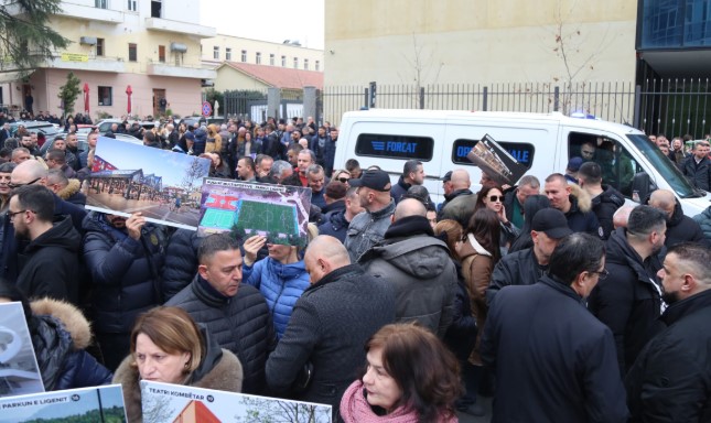 protesta para spak veliaj