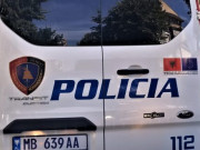 Përplasi për vdekje me makinë këmbësorin, arrestohet 35-vjeçari