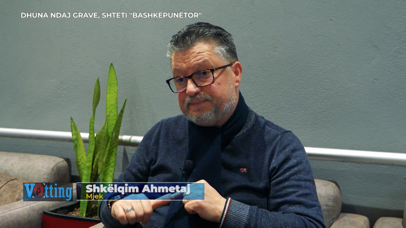 mjeku shkeqlim ahmetaj