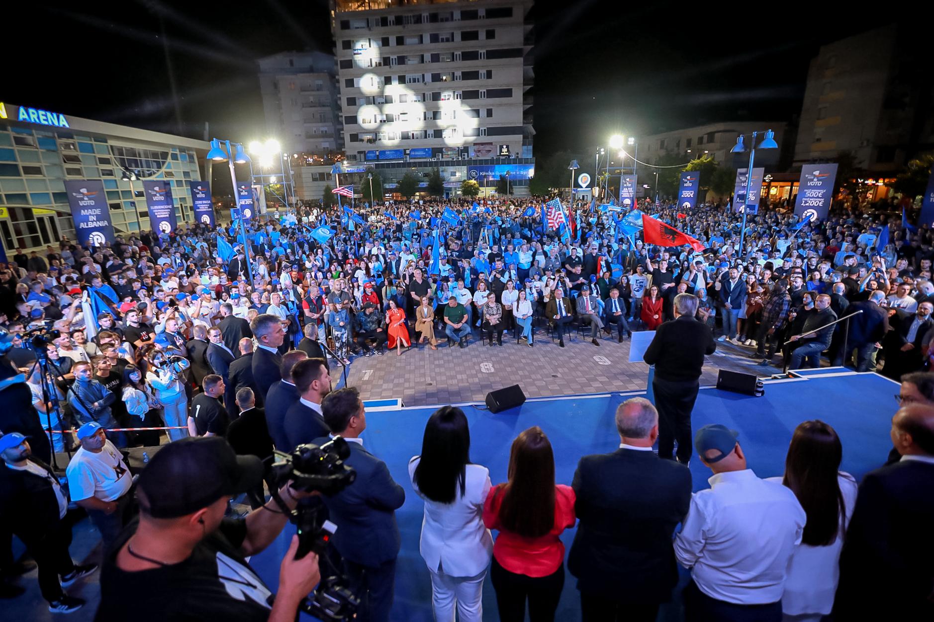 sali berisha elbasan