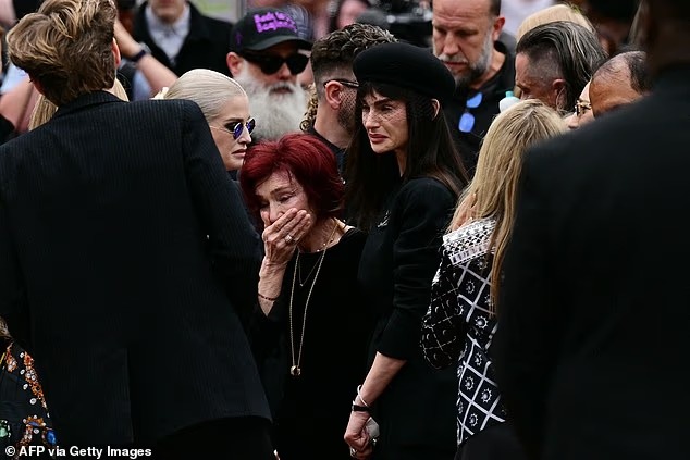 Ozzy Osbourne (12)