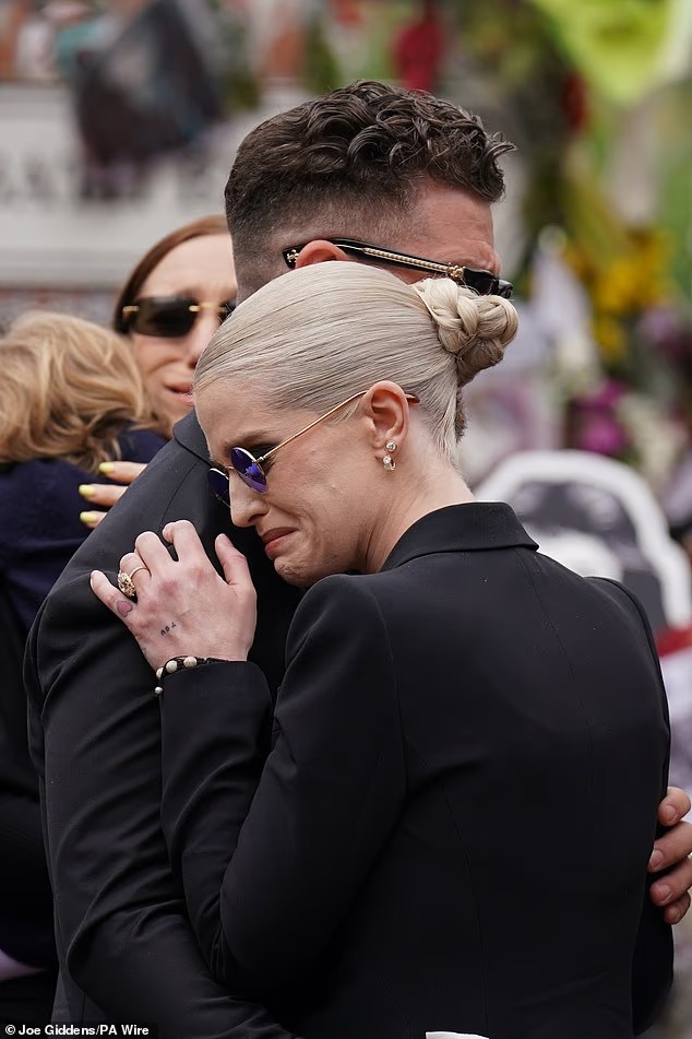 Ozzy Osbourne (16)