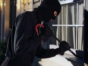 Vidhet banesa në Dibër! Hajdutët boshatisin frigoriferin e familjes, grabisin mishin, paratë dhe…