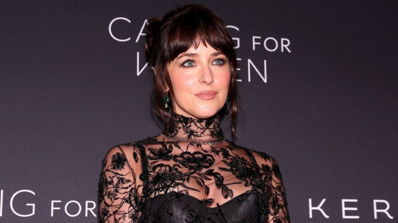 Dakota Johnson (2)