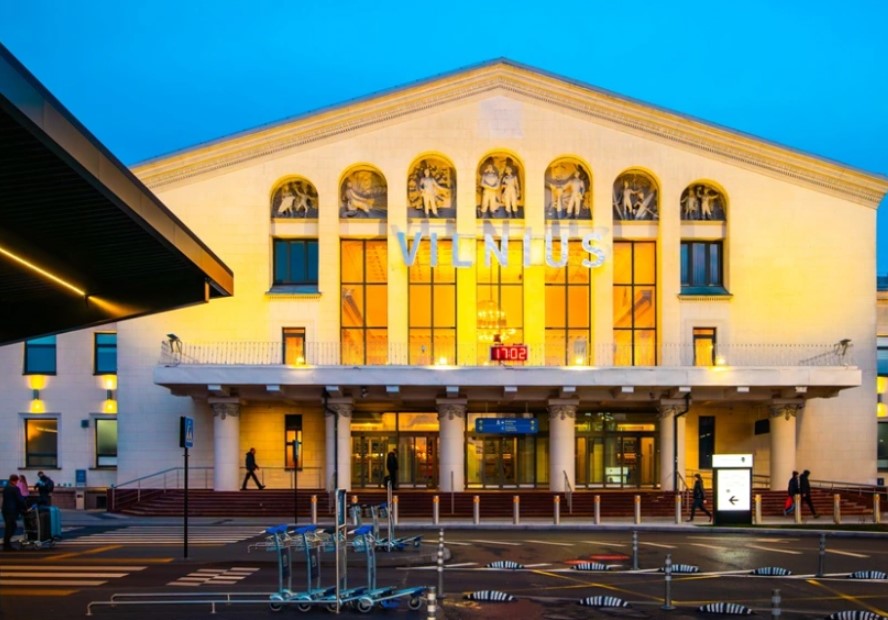 Lituania mbyll sërish aeroportin në Vilnius