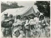 Imazhet e rralla e të panjohura të antropologut zviceran! Artisti që realizoi fotografi nga jugu në veri në celuloid, dëshmi të “krizës së bukës”