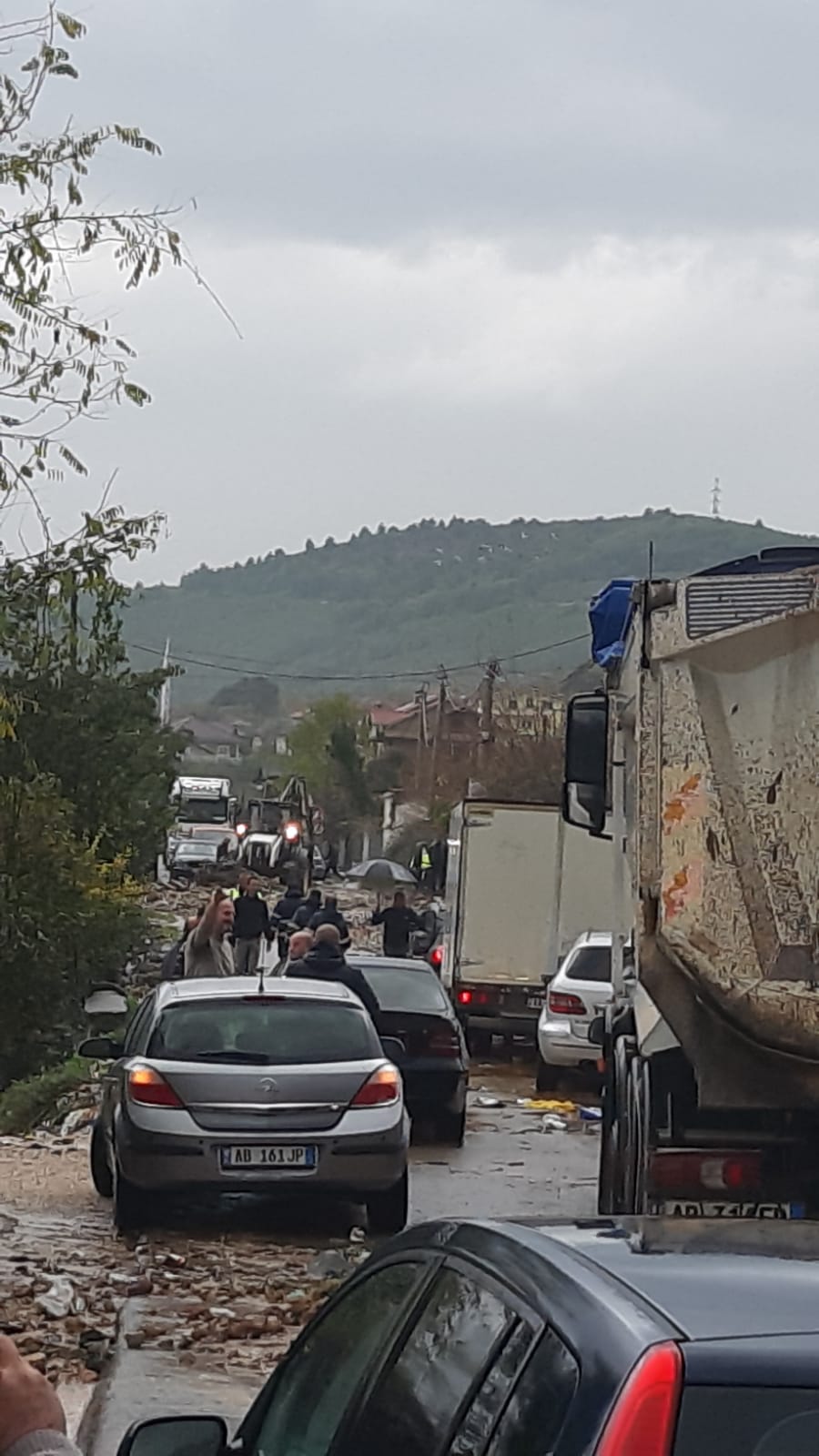 uje rruge fushe kruje bllokim inerte