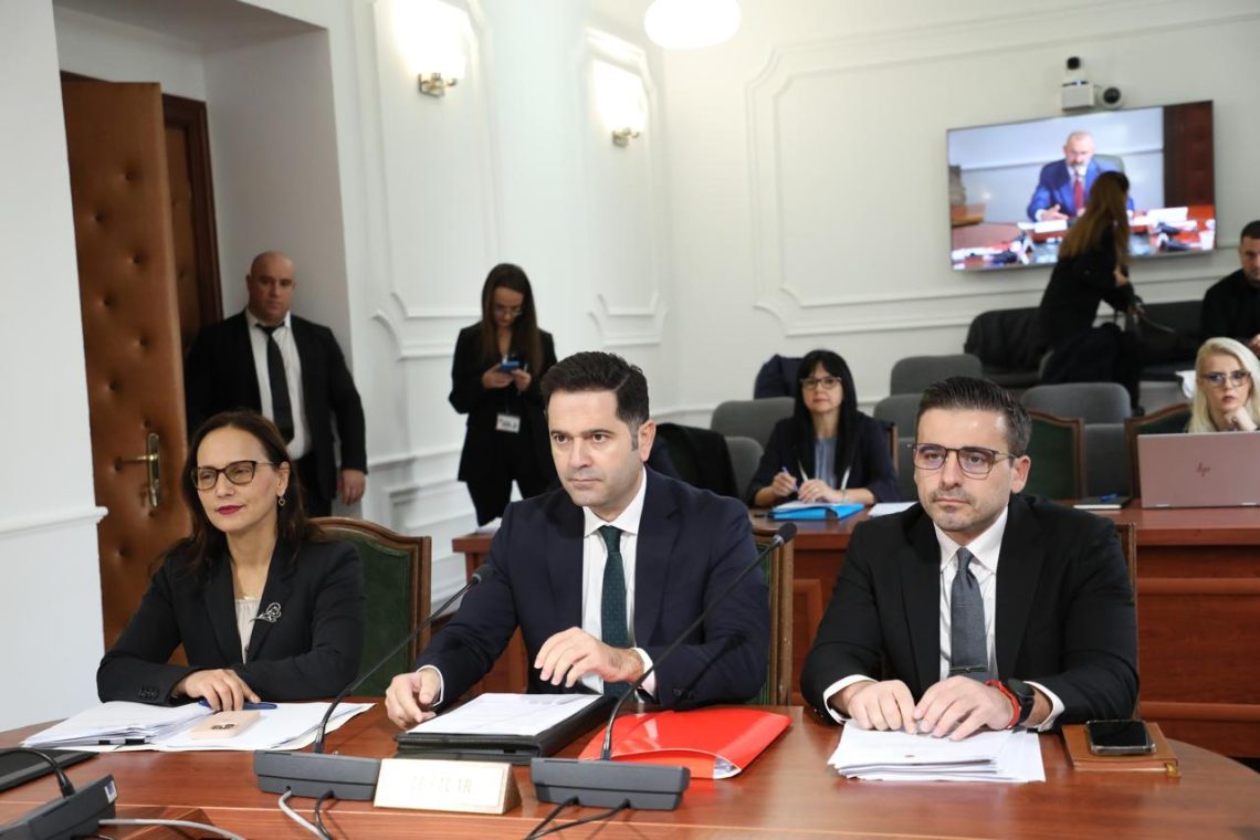 Petrit-malaj-kuvend-foto-Kuvendi-1140x760