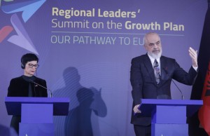 edi rama marta kos (1)