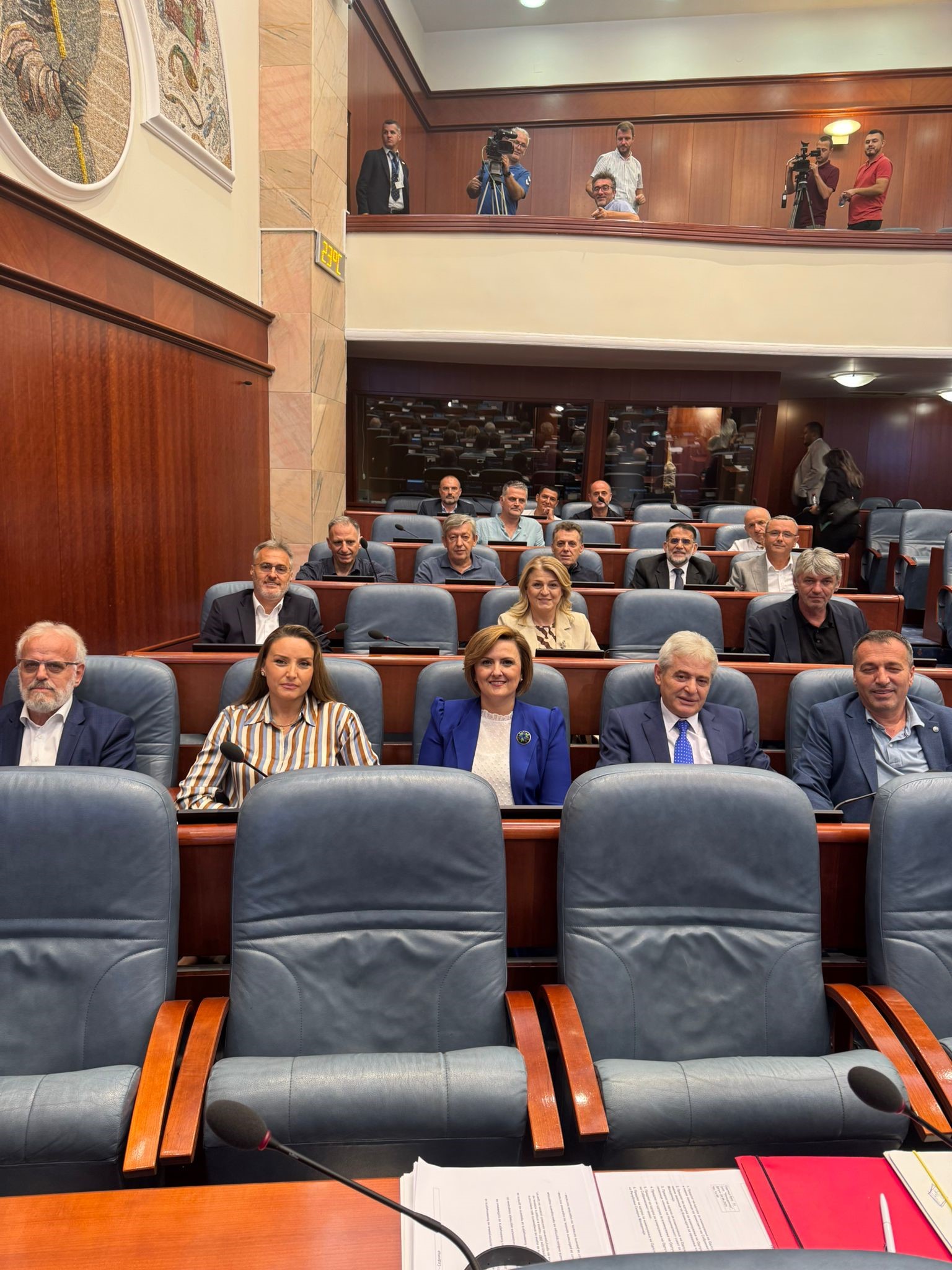 Dr. Ilir Hasani (1)