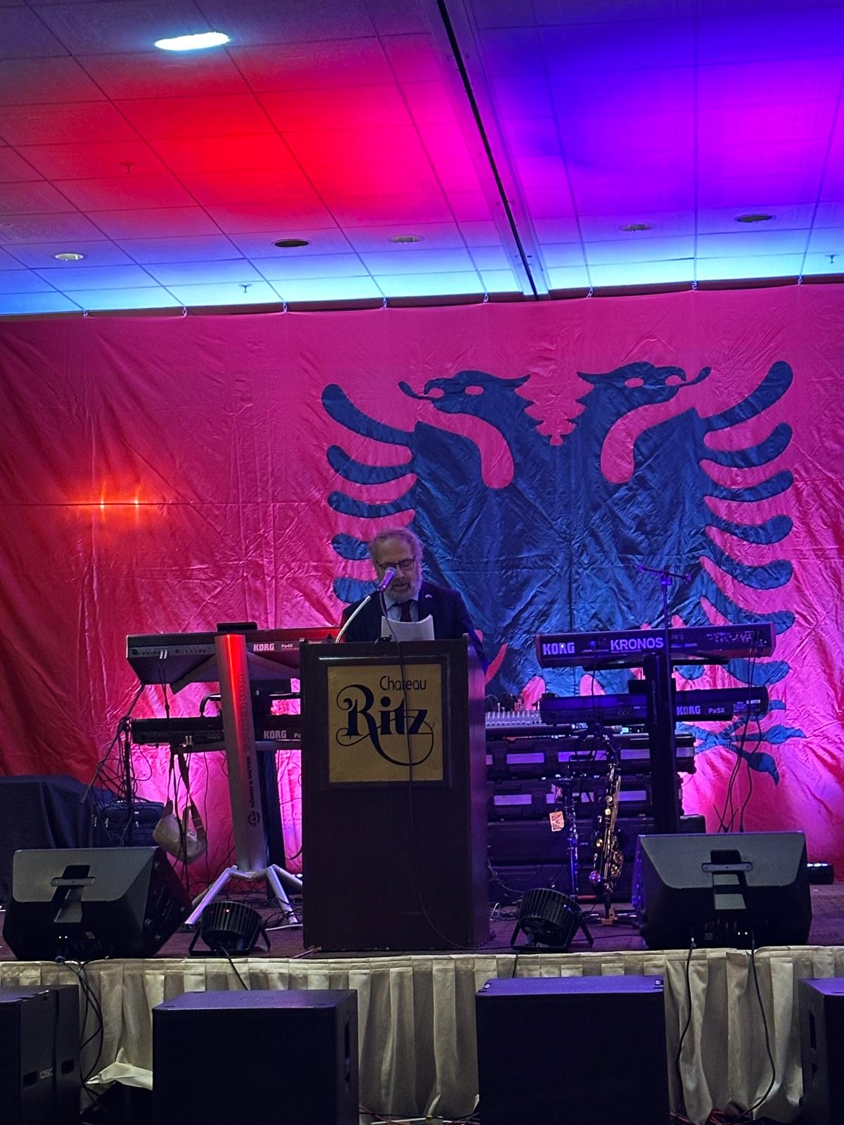 Festa e diasporës DownTown flamur shqiptar visar zhiti (9)