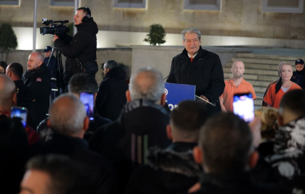 Sali berisha dhe Lubia