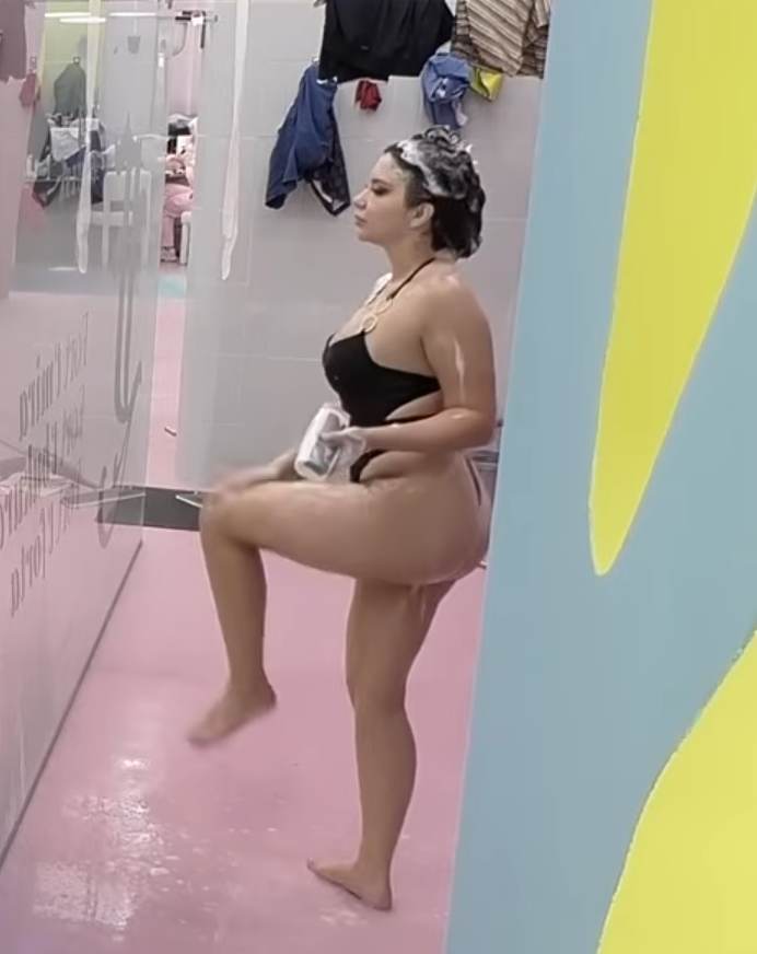 alba pollozhani(12)