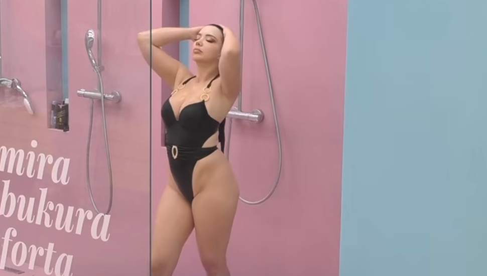 alba pollozhani(8)