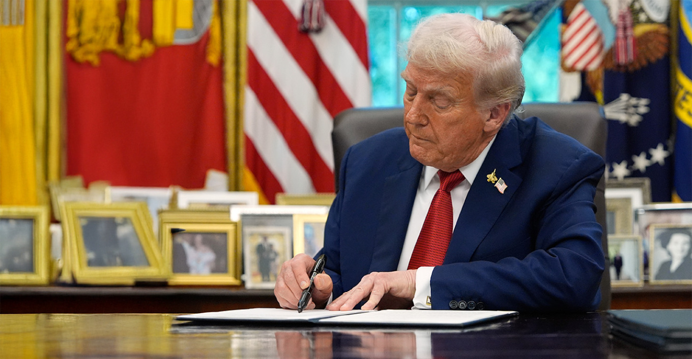 donald trump nenshkrim