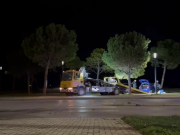 Përplasen ‘kokë më kokë’ dy automjete në Lungomare, njëra prej tyre del nga rruga! Ja çfarë dyshohet
