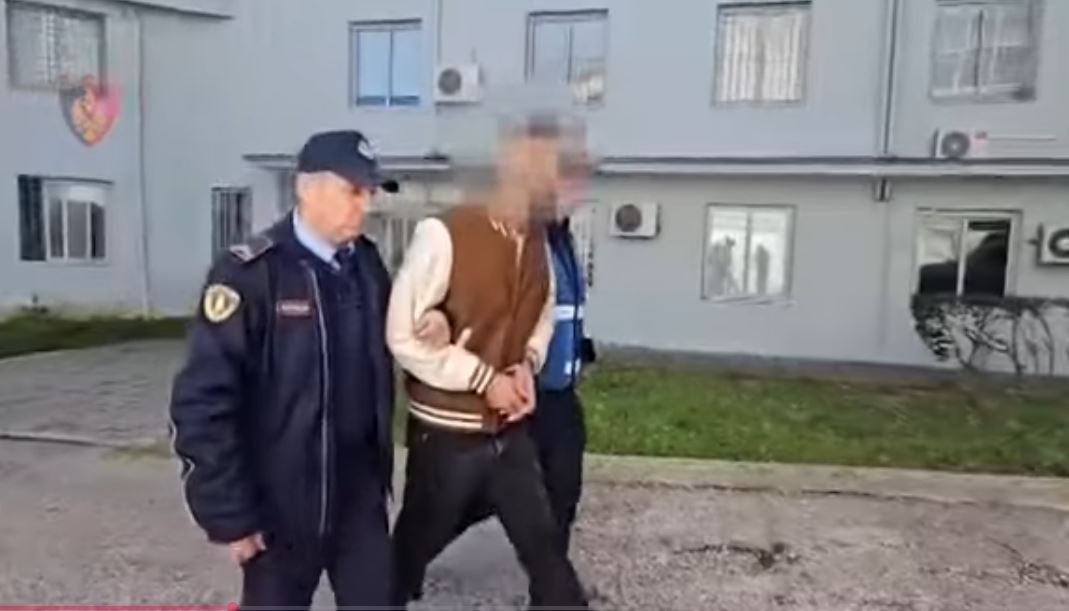 arrestimi permet