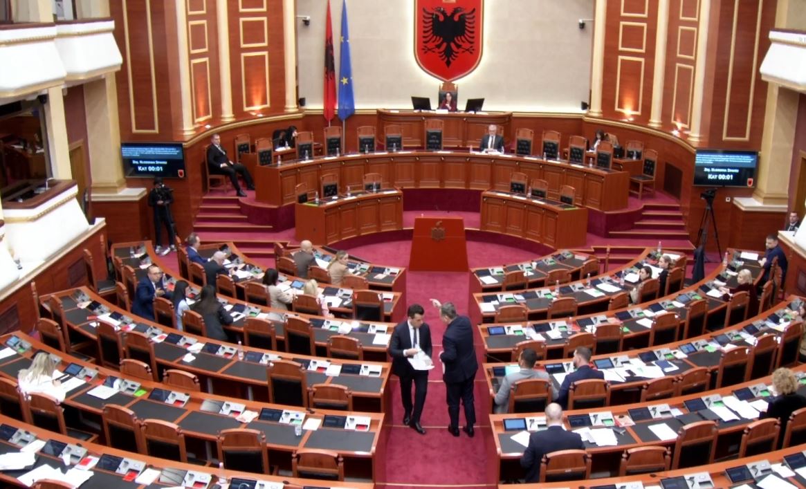 balla dhe shehaj parlament perplasja