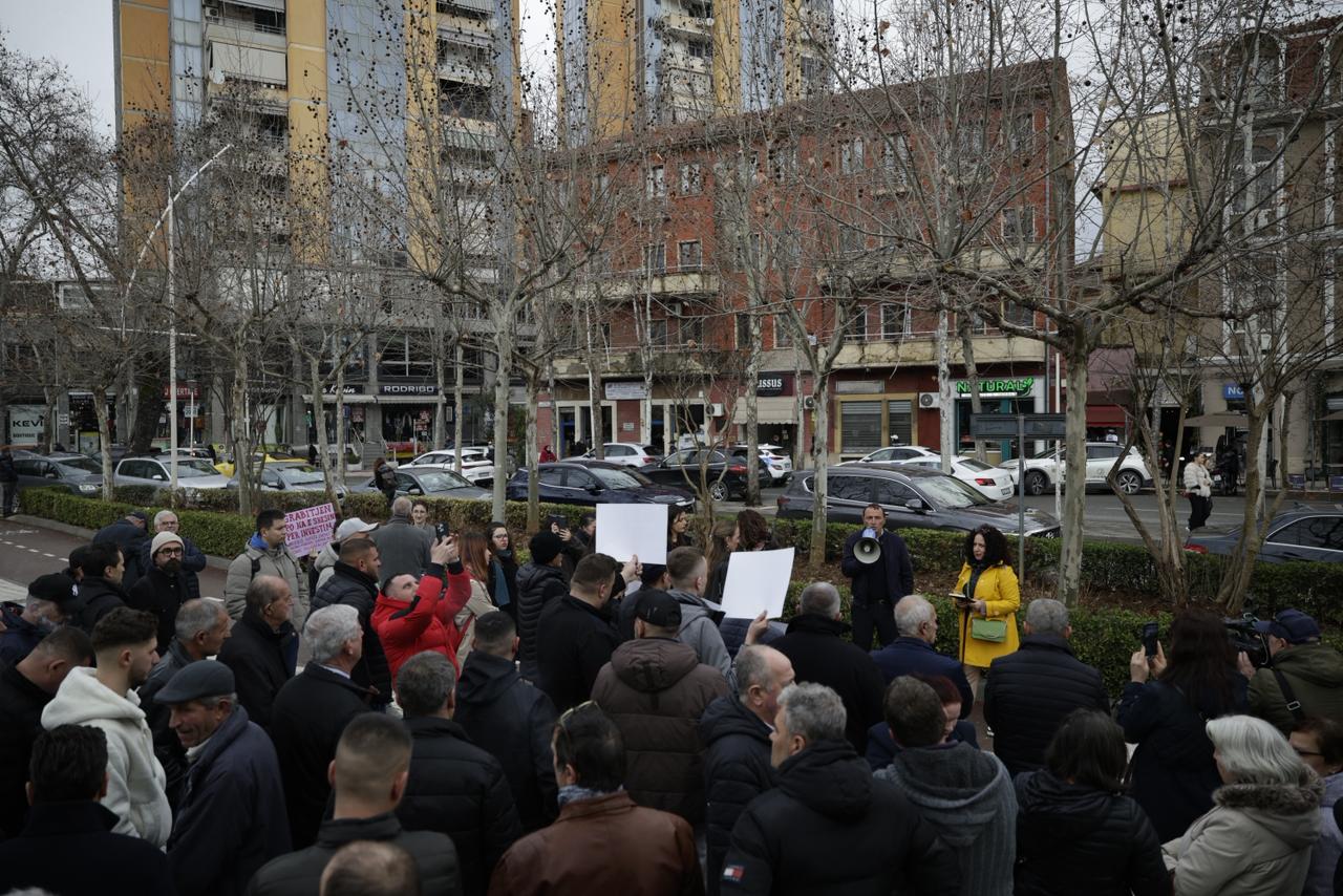 protesta para parlamentit banoret e durresit dhe rrjollit (5)