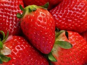 Nuk janë vetëm të shijshme, por edhe të shëndetshme! Zbuloni disa nga arsyet për të ngrënë luleshtrydhe sa më shpesh