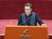 “Në PS gara e merita janë zëvendësuar me njoftime dhe emërime”- Braçe: Nuk kam folur me Ramën për kandidimin tim dhe as më ka nxjerrë ai
