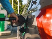 Lufta në Lindjen e Mesme po kthen “tollonat” e naftës? Dy masat drastike që po shqyrton BE-ja, kufizimi dhe…