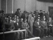 “Më dogjën me hekur të skuqur”, dëshmia tronditëse e Shefqet Bejës në sallën e gjyqit! Ekzekutimi më 1947 i ish-deputetit