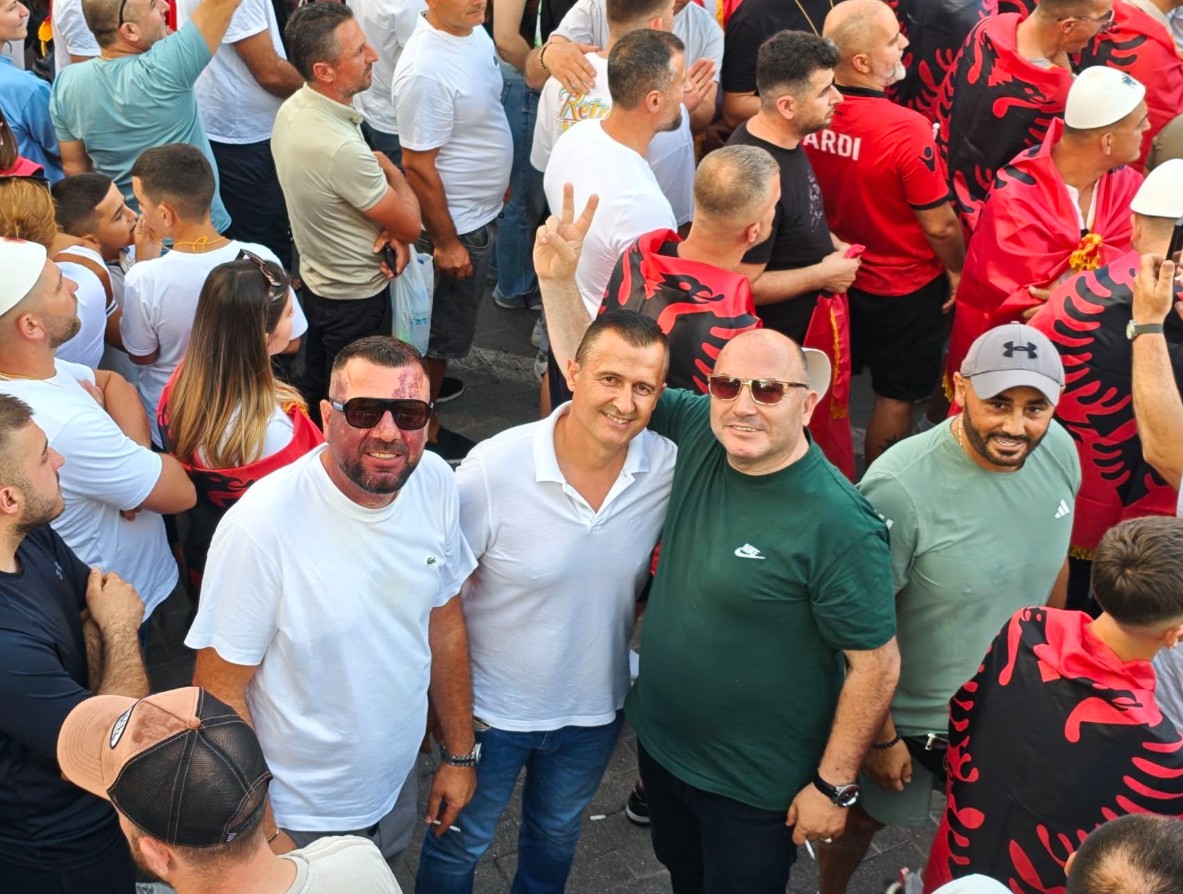 berisha-ik-te-rrezohet-rama-azgan-haklaj-republika-e-korrupsionit-duhet-te-shembet-dhe-te-ndertohet-nje-e-re-kryeministri-me-dy-mandate-dhe-presidenti-i-zgjedhur-nga