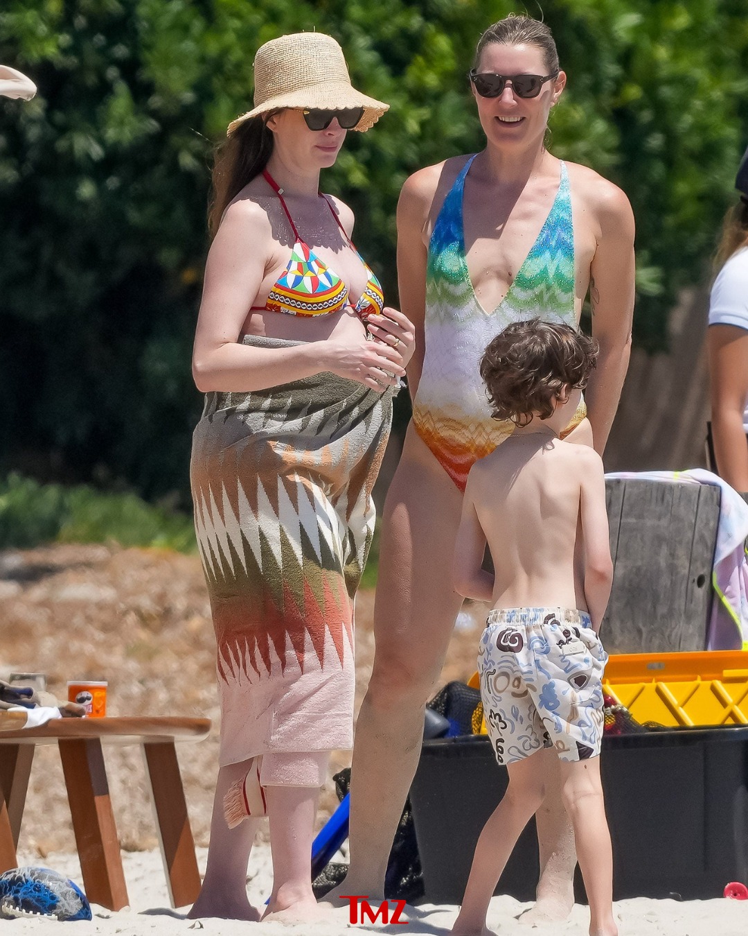 Anne Hathaway (5)