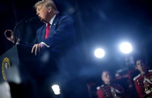 DONALD TRUMP