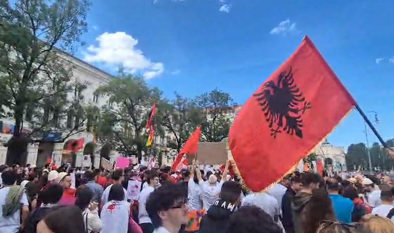 Mynih protesta (2)