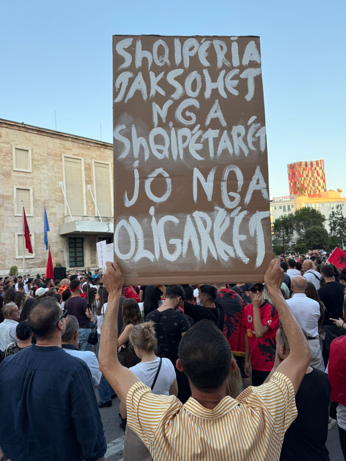 Pankarta protesta e 18 (3)