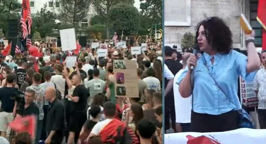  Nëse kalon  Shqipëria s është më e shqiptarëve   Protestuesja paralajmëron për ligjin e ri që do miratojnë deputetët  Tokat bujqësore do u kalojnë të huajve  Kuvendi të ndalojë çdo nismë