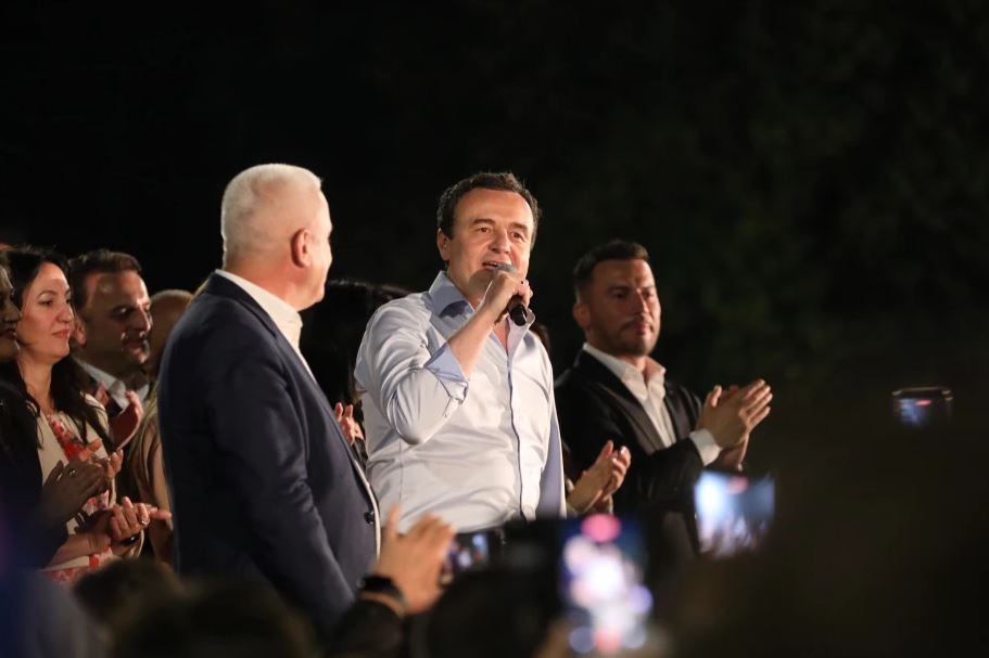 Zgjedhjet e parakohshme në Kosovë  Albin Kurti  LVV shënoi fitoren e pestë në shtatë vjet