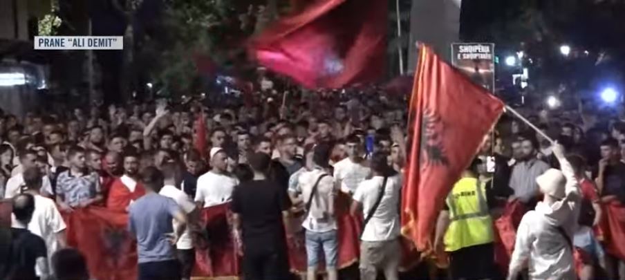 ali demi protesta