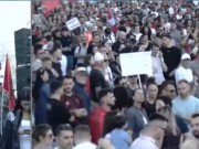 VIDEO/ “Mbështesim operacionet e SPAK”- Mijëra në shesh, ambientalistja: Së shpejti Prokuroria do dërgojë kërkesë të dytë në parlament për arrestimin e Ballukut