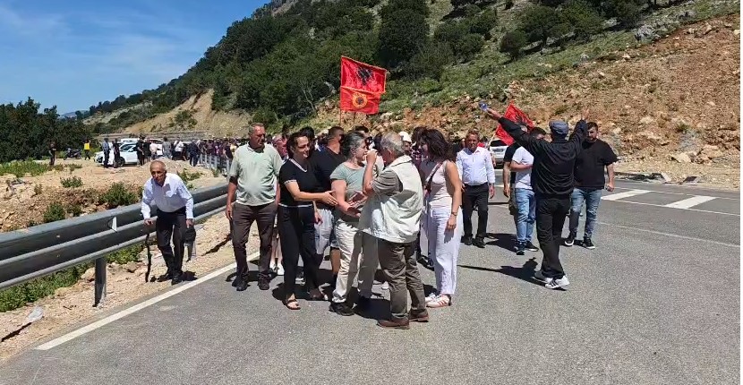 banoret e rrjollit proteste (6)