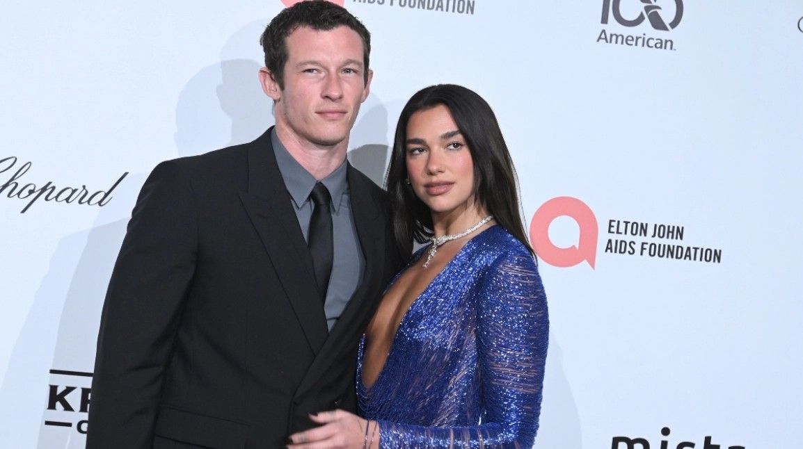Pas martesës me Callum Turner  Dua Lipa do të zhvendoset përkohësisht në SHBA  Ja arsyeja