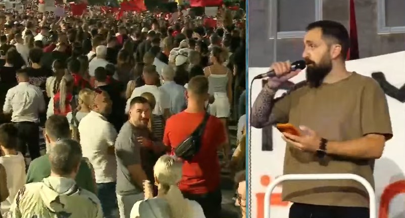 Gent Progni në protestë  Të gjithë mekanizmat ne shtetit na janë vënë kundër për të na intimiduar  Policia është me ne  por janë të shtypur nga ky regjim  Rama   