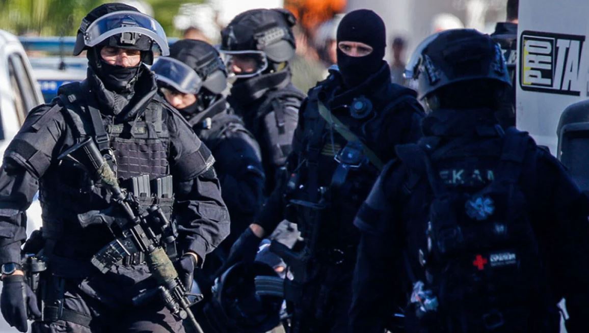 po-planifikonte-atentat-terrorist-ne-nje-anije-turistike-arrestohet-nje-palestinez-ne-krete-dyshohet-si-anetar-i-hamasit