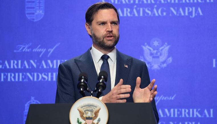 j d vance