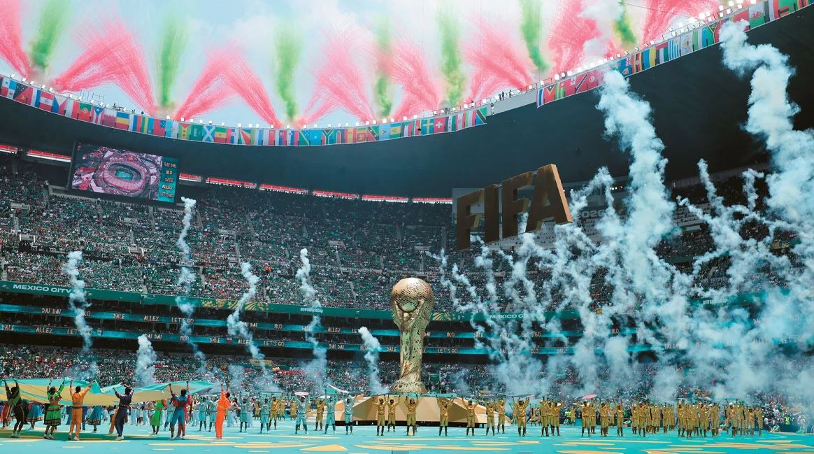 Kupa e Botës si  minierë ari   52 miliardë euro për baste  11 5 miliardë euro për FIFA n  Shifra dhe fakte të çmendura  mbi 9 mijë euro bileta e finales