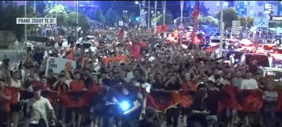 lumi protestuesve